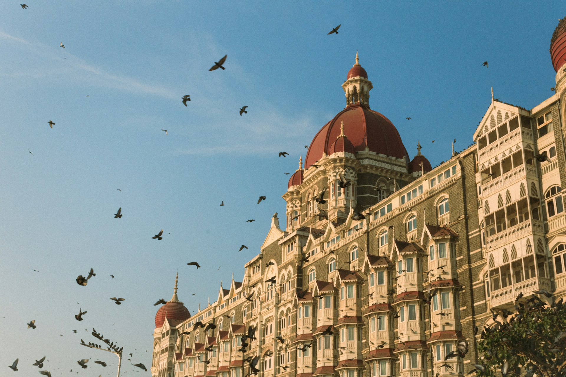 Studios and shoot locations to book in Mumbai, Maharashtra
