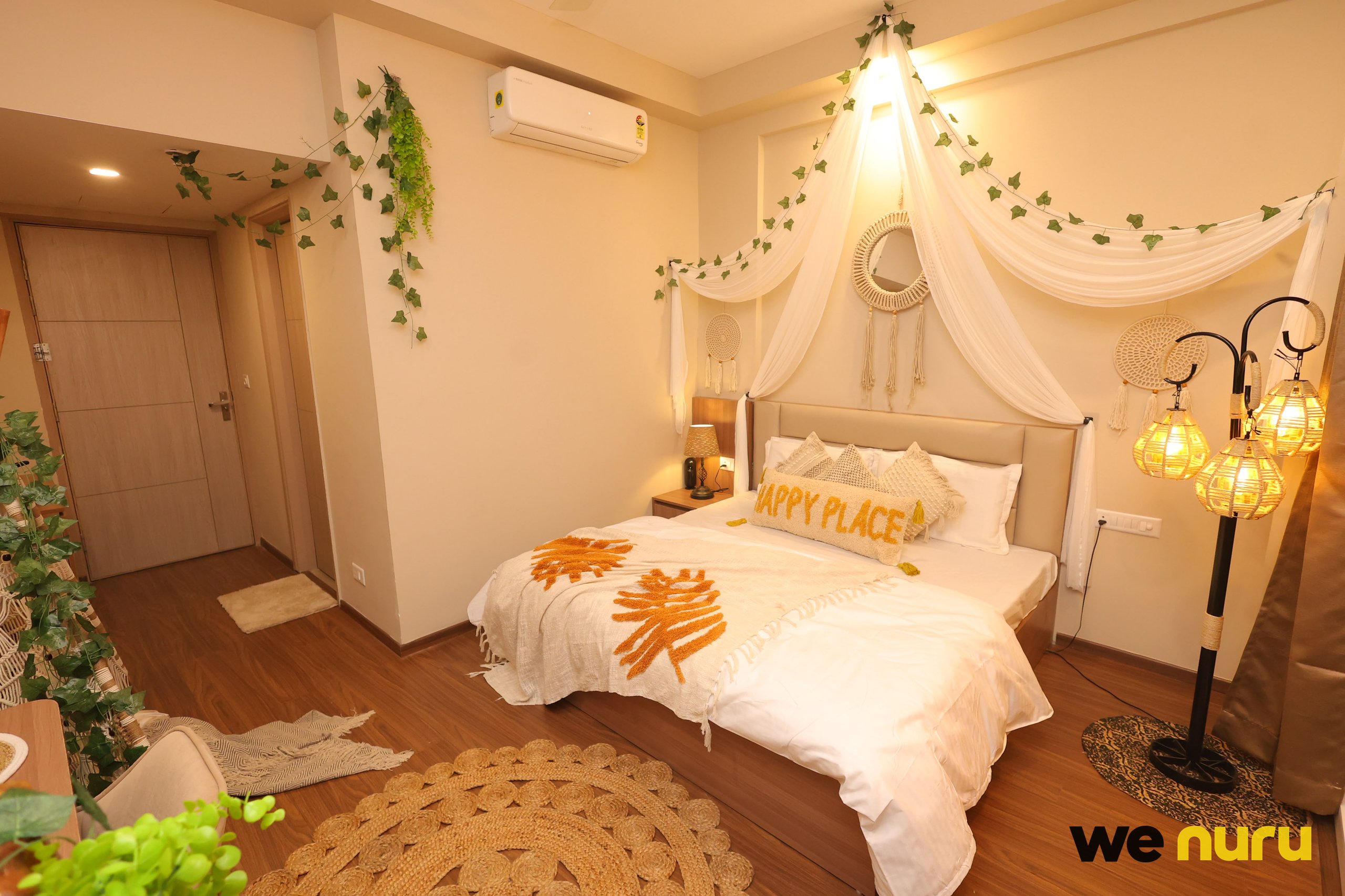 Premium City View Apartment for Photoshoots & Video Shoots- In Greater Noida — flat in Ghaziabad
