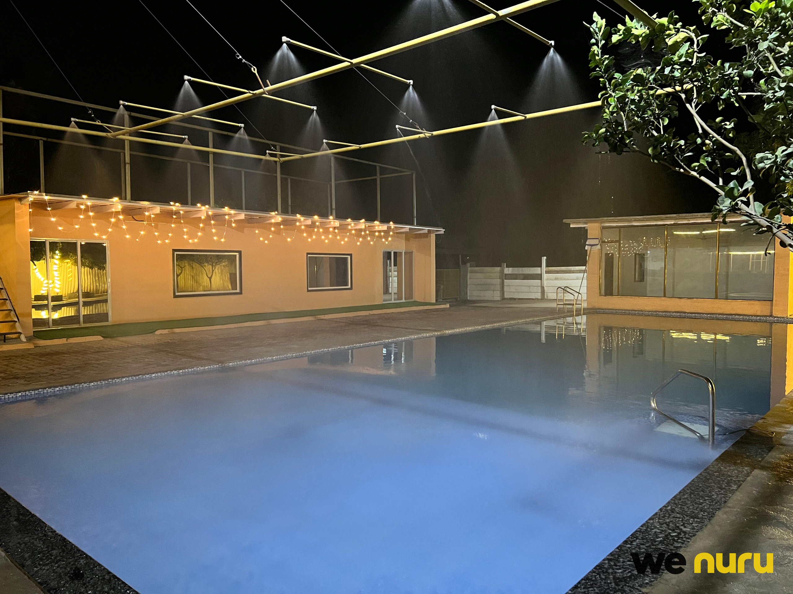Natural Vintage-Style Room for Film & Photo Shoots (Karjat MP) — hotel & resort in Karjat