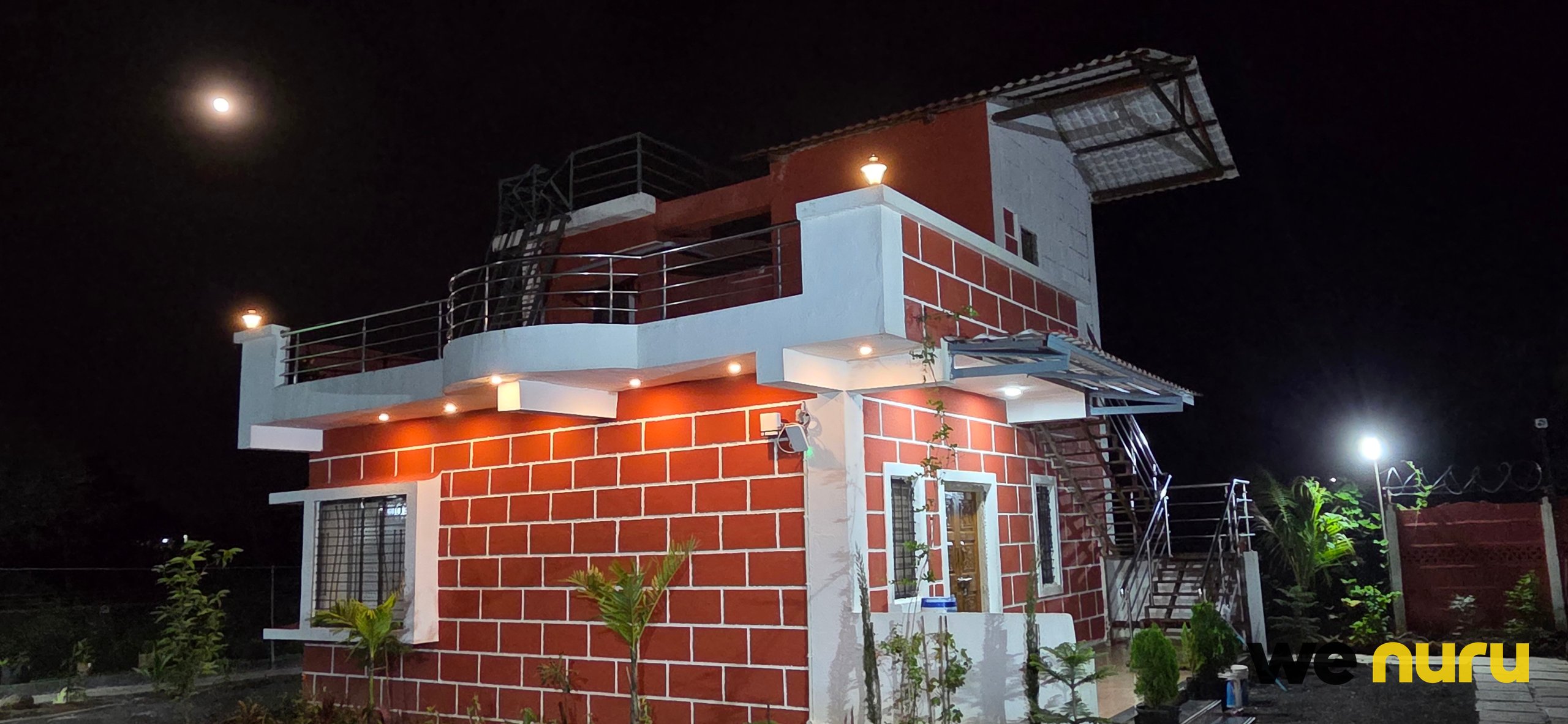 2 spacious 3 bhk Villa surrounded.by mountains and dam backwaters — farmhouse in Pune Moffusil