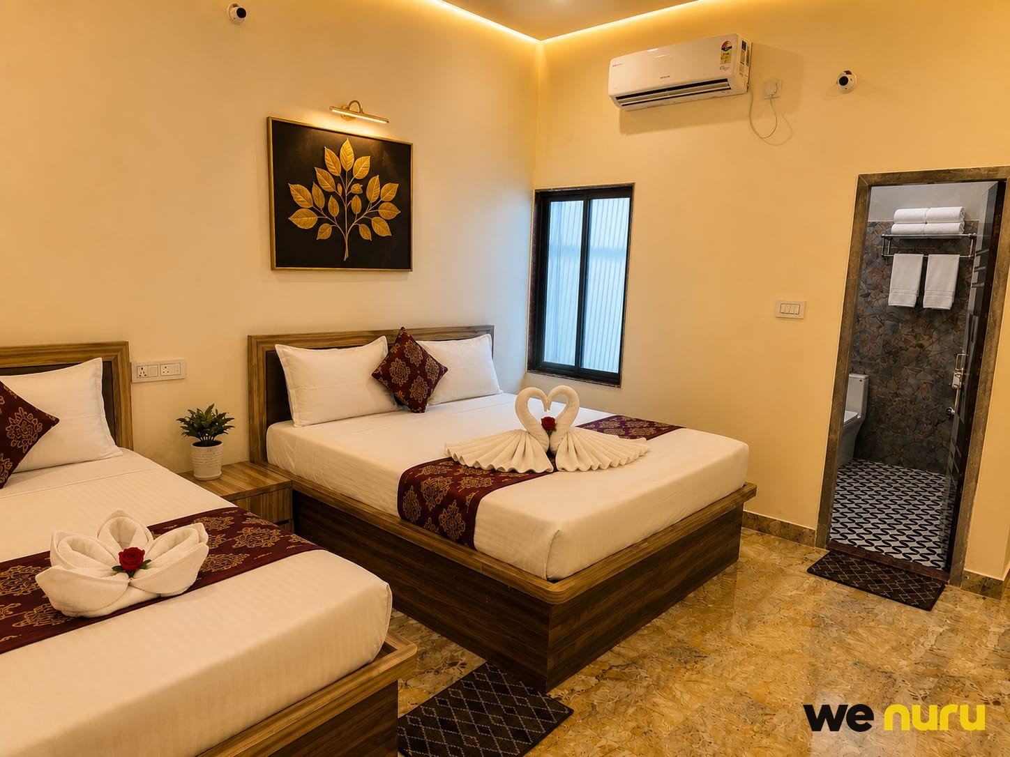 Modern Cozy Twin Bed Room with Smart TV — hotel & resort in Varanasi East