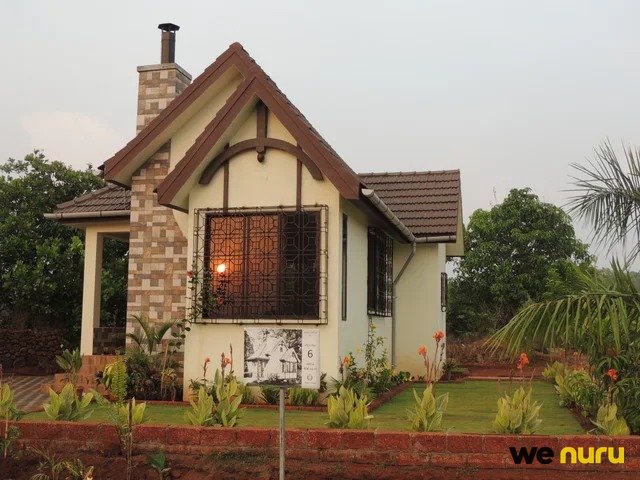 Scenic Countryside Cottage & Garden Shoot Location in Mandangad, Maharashtra — farmhouse in Kumbale