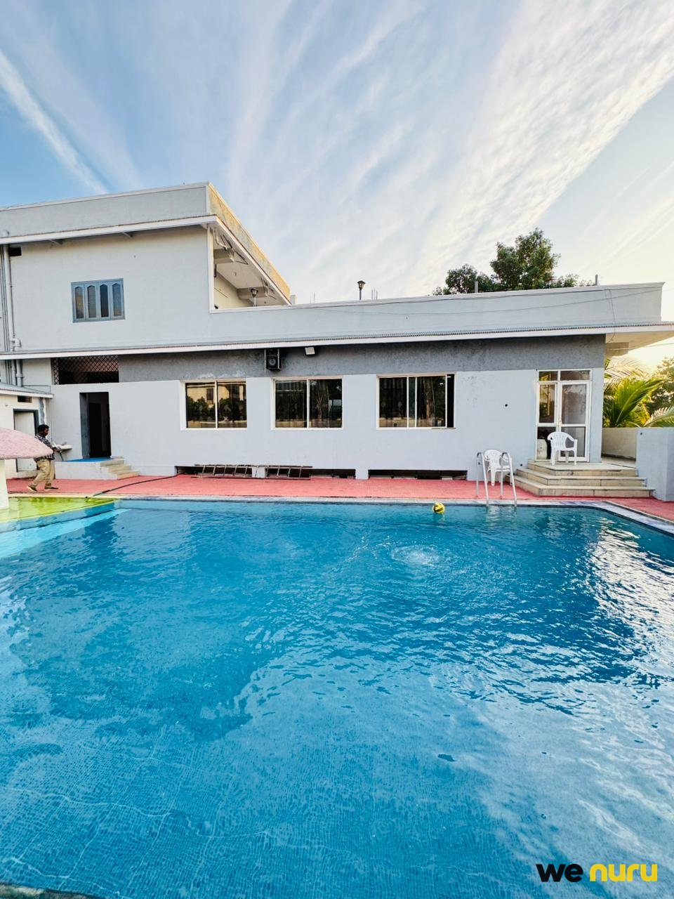 Spacious Private Pool Farmhouse for Photoshoots & Video Shoots — farmhouse in Amdapur