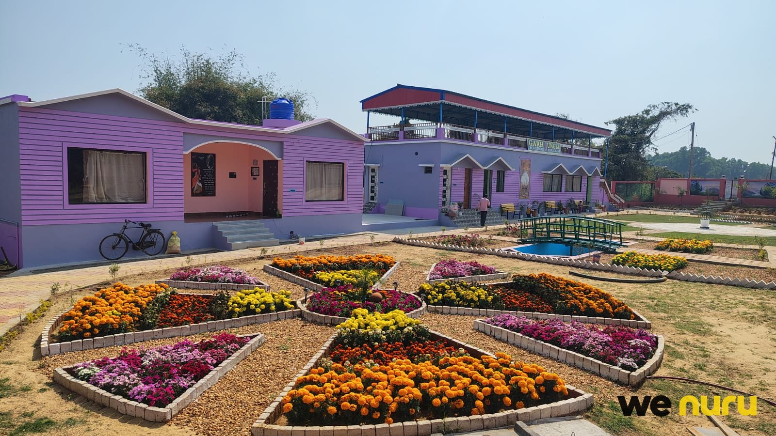 Colourful Resort with Landscaped Gardens, Rooftop Dining & Outdoor Shoot Spaces in Bishnupur, Paschim Bardhaman, West Bengal — hotel & resort in Andal