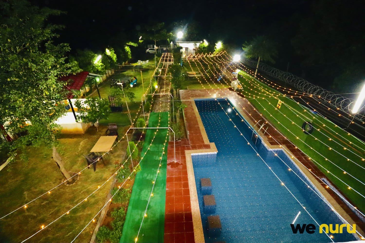 Beautiful Farmhouse with Swimming Pool, Green Lawns & Comfortable Rooms in Gurugram — farmhouse in Gurugram