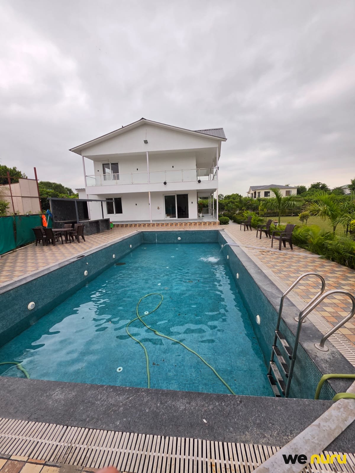 Private Villa with Swimming Pool and Garden for Shoots in Noida — farmhouse in Noida